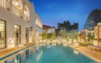 Casa Brilhante - 4BR Villa w Private Pool & Garden Hotels in Parra
