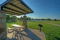 Lakeside heaven Hutto- Lake access 3bedroom near 130 Hotels in Hutto