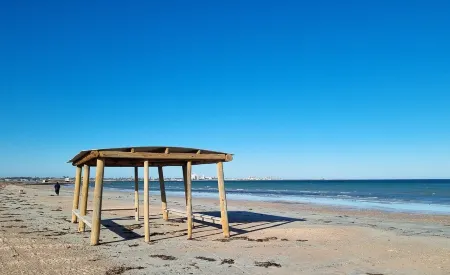 Peaceful 5 star Wallaroo getaway. Magnificent uninterrupted beach views. Sleep 8