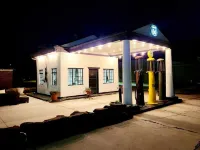 Miami Marathon Oil Station