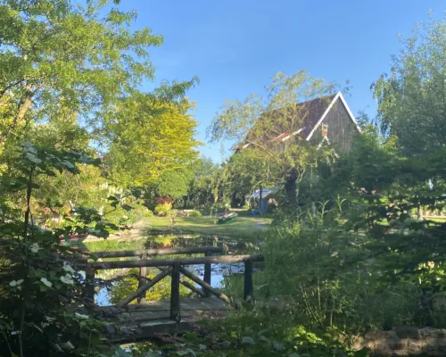 The Emtingshof is located in the middle of a dream garden. Hotels in Selm