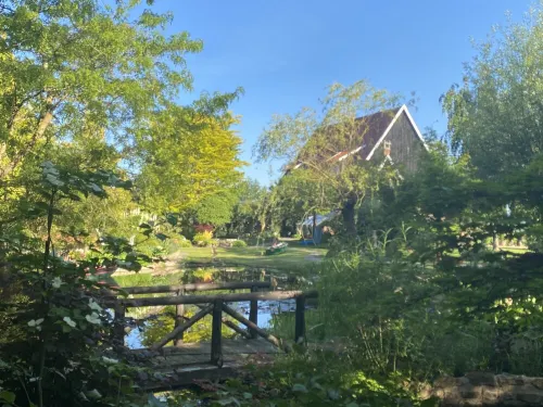 The Emtingshof is located in the middle of a dream garden. Selm 호텔