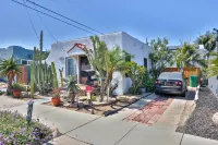 Luxurious Amenities and Private Deck - Stylish Retreat 巴爾博亞公園住宿飯店