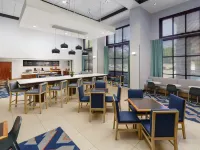 Hampton Inn & Suites by Hilton West Sacramento Hotels in Yolo County