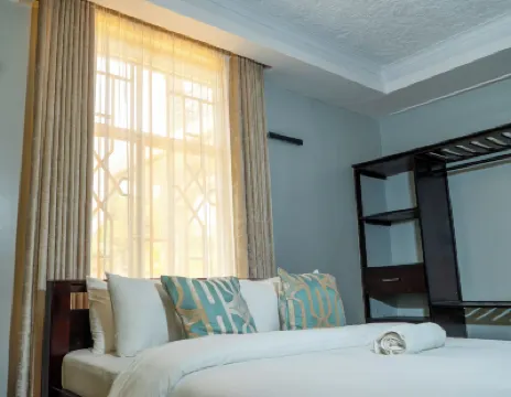 Nguchiro Palace Hotel di 