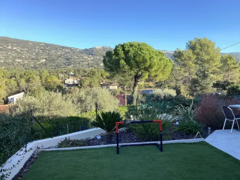 Madilauric 2 BNB à Peymeinade 6/8 Pax, Pays de Grasse les Parfums et Cannes Hotels in Peymeinade