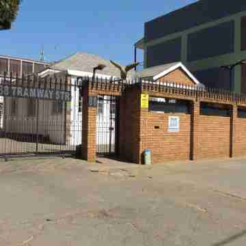 Diamond Apt with Wifi, Netflix,YouTube& Dstv Hotel Exterior