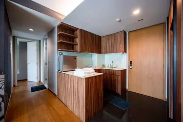 รูปภาพของ2-bedroom condo in phenomenal Krung Thep Maha Nakhon with AC, fitness room