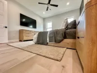 Watula on the Square - Luxury Downtown Retreat