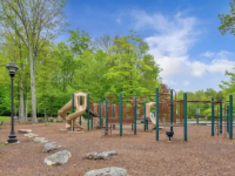 Sunset Cabin - Hot Tub, Game Room, Firepit, Lake