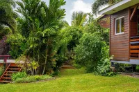 Au Jardin Déole - Villa Bois Avec Piscine のホテル