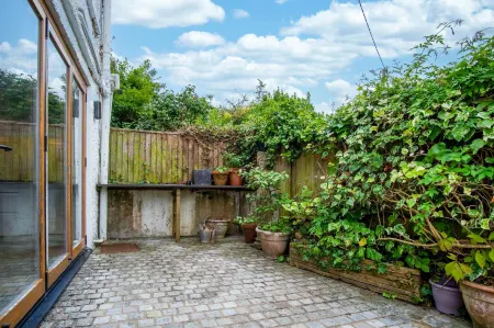 Bwthyn Berwig - 3 Bedroom Cottage - Llanrhidian Отели рядом с достопримечательностью «Weobley Castle»