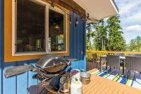 Mid-Century Beach Cabin by AvantStay