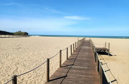House with patio - São Lourenço Beach