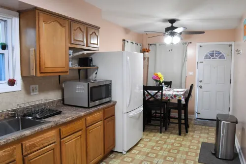 Home Sweet Home Spacious 4bed house with WiFi & Parking in fantastic Skokie Hotels in Skokie