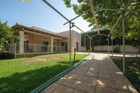 G&A Family Home near the Beach by MΡS Отели в г. Неа-Макрі