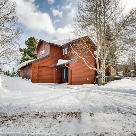 Home w/ Mtn Views in Frisco: Near 3 Ski Resorts!