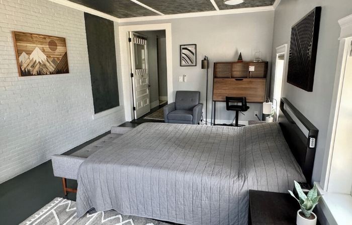 Crosby Street Suite - Freshly Renovated 3 Bedroom near Downtown Augusta