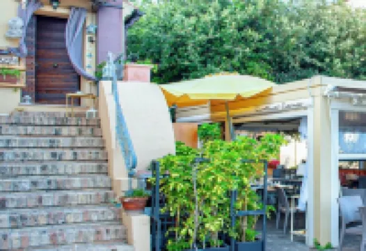 House on the Arches - Panoramic Views, History and Relaxation in the Heart of the Old Town 錫爾維瑪麗娜酒店