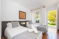 Villa Paz between Relaxation Nature and Waves Hotel a Sant Josep de Sa Talaia