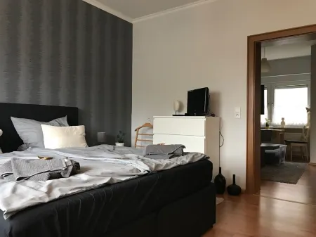 Centrally located Remscheid vacation apartment Отели в г. Ремшайд