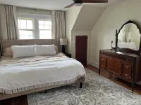 Newly renovated three bedroom home in Oneonta. Hotels in Oneonta