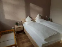 Meublés du 25 N°2 de Tourisme  à Niederbronn-Les-Bains Hotels in Niederbronn-les-Bains