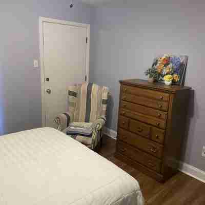 Quick getaway to Beale & downtown Rooms