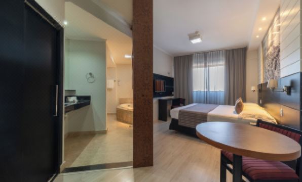 Faro Hotel Taubaté - Housity