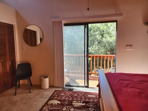 New Cozy 3-Bed Cabin in Oakhurst! AC, Arcade games, Pet-Friendly, Near Yosemite!