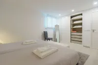 Eden Villa, with jacuzzi and ocean view