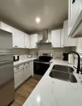 The Mini Stone House - 2-bedroom house near Airport.
