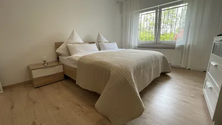 Fewo70qm mit Terrasse und Parkplatz Отели в г. Хамм