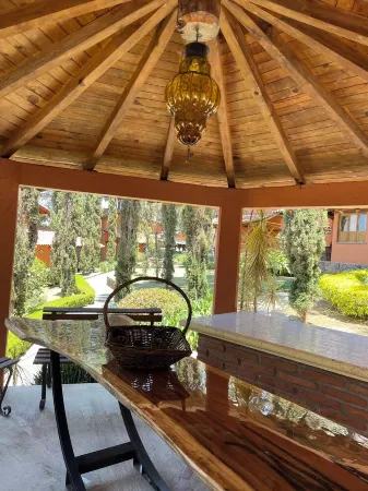 Anturio Cabaña 100% de Lujo con Hermosos Jardines