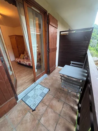 Mountain studio for 3 near Morzine