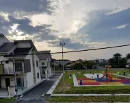 Spacious home near KLIA & Sepang Circuit