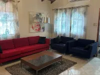 Free Loaner car….Barbados Charming 3-Bedroom with AC, WiFi in ST James. Hotels in Prospect