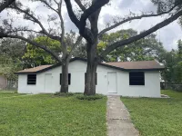 Lovely 2-bedroom apartment in brilliant Tampa with WiFi, AC Hotels in University
