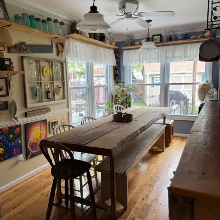 3-bedroom house in charming Colonial Beach with AC, WiFi