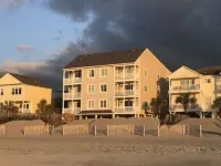 Surfside Beach SC- Oceanfront Paradise4, Seen on Beachfront  Bargain Hunt Hotels in Surfside Beach