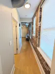 Awesome 1BR downtown condo near EVERYTHING!