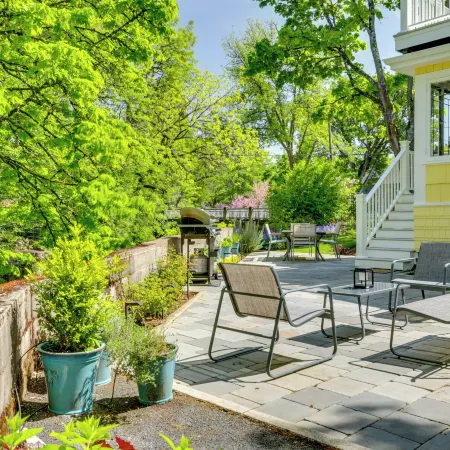 Historic Home Near Downtown Salem: Walk to Capitol