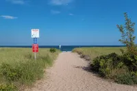 Tranquil 3Br - Ocean View Condo 4 Min to Oob Pier