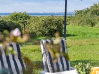 "Joella" - 75m from the sea