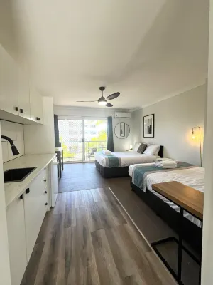 Broadwater Keys Holiday Apartments - 3-Star
