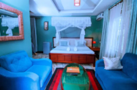 The Mansion Hotel Jinja Hotel di 