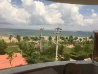 Lapina Suite & Restaurant - 2-Star