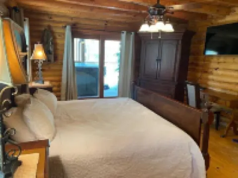 Lake Wallenpaupack Heaven's Haven hottub beach rights 帕爾邁拉酒店