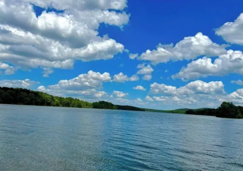 Studio Cabin – Pet-Friendly Retreat Near Lake Greeson & Kirby Landing Marina