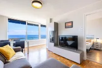 유니크 베케이션 비아 아우구스타